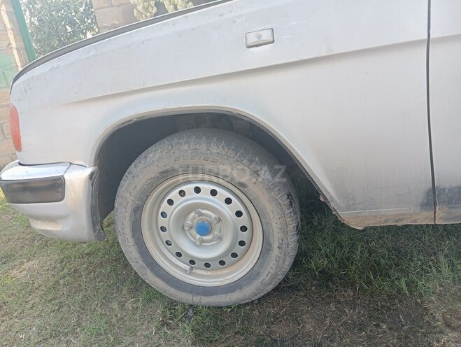 GAZ 31105 2003, 76,000 km - 1.6 l - Saatlı