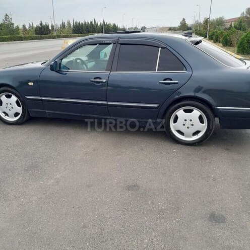 Mercedes E 230 1997, 459,000 km - 2.3 л - Bakı