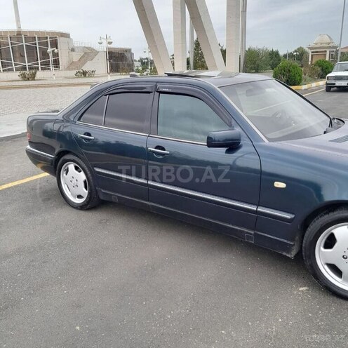 Mercedes E 230 1997, 459,000 km - 2.3 л - Bakı