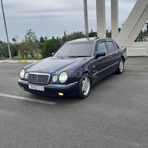 Mercedes E 230 1997, 459,000 km - 2.3 л - Bakı