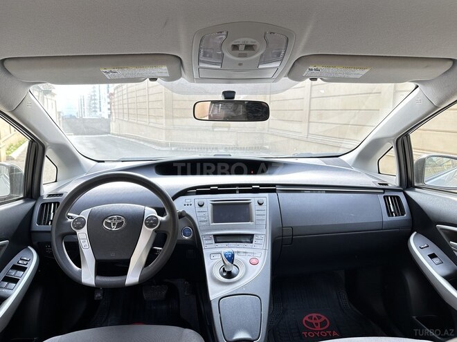 Toyota Prius 2015, 141,000 km - 1.8 l - Bakı