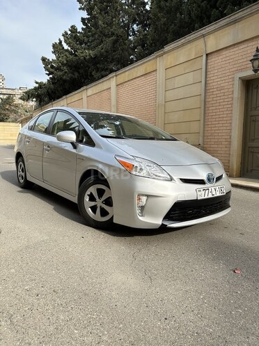 Toyota Prius 2015, 141,000 km - 1.8 l - Bakı