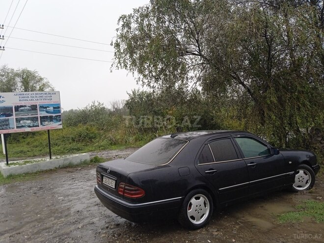 Mercedes E 290 1998, 650,000 km - 1.9 л - Xudat