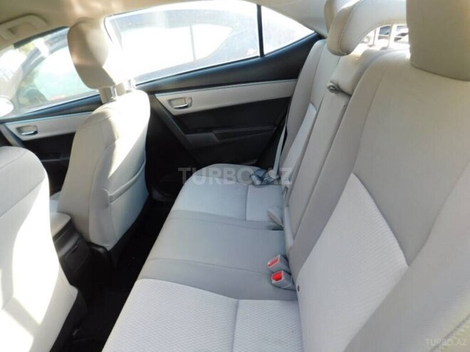 Toyota Corolla 2015, 167,000 km - 1.8 л - Bakı