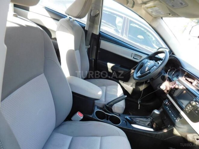 Toyota Corolla 2015, 167,000 km - 1.8 л - Bakı