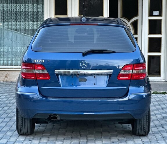 Mercedes B 180 2008, 90,000 km - 1.7 l - Bakı