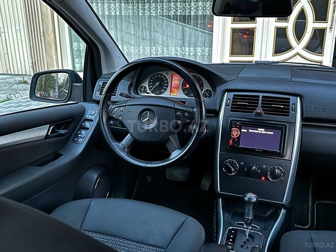 Mercedes B 180 2008, 90,000 km - 1.7 l - Bakı
