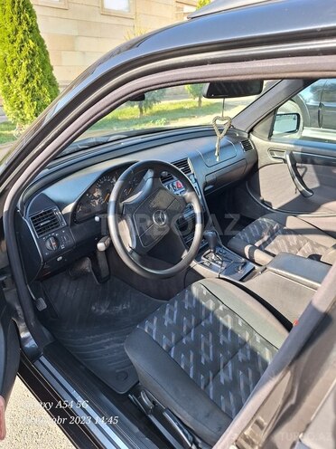 Mercedes C 180 2000, 352,122 km - 1.8 l - Qəbələ
