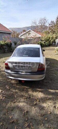 Opel Vectra 1998, 258,690 km - 2.0 l - Bakı