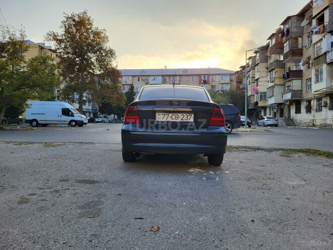 Opel Vectra 1999, 350,000 km - 2.0 л - Bakı
