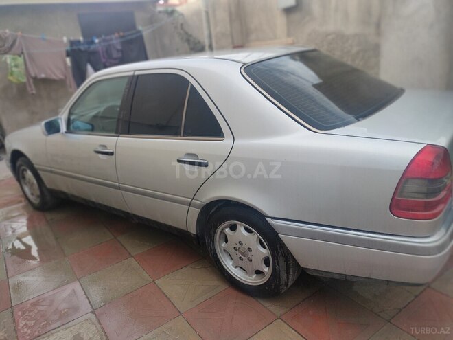 Mercedes C 200 1996, 287,000 km - 2.0 l - Sumqayıt