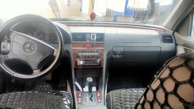 Mercedes C 200 1996, 287,000 km - 2.0 l - Sumqayıt