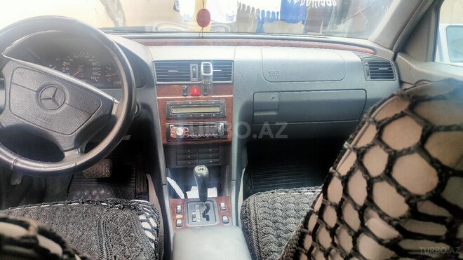 Mercedes C 200 1996, 287,000 km - 2.0 l - Sumqayıt