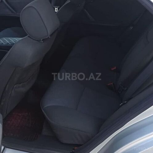 Mercedes E 220 1999, 290,000 km - 2.2 l - Bakı