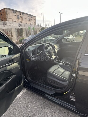 Hyundai Elantra 2016, 32,000 km - 2.0 l - Bakı
