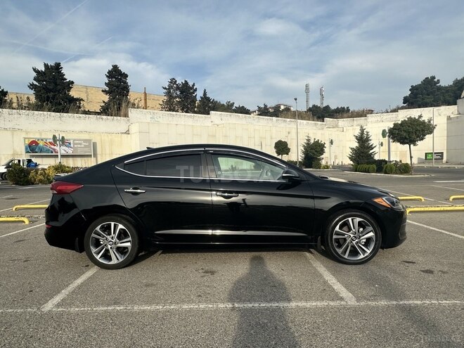 Hyundai Elantra 2016, 32,000 km - 2.0 l - Bakı