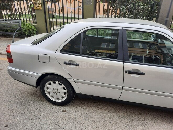 Mercedes C 200 1995, 332,050 km - 2.0 л - Bakı