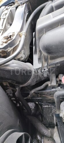 Mercedes E 240 1999, 258,000 km - 2.4 l - Şəki