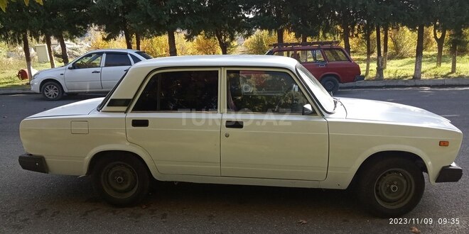 LADA (VAZ) 2107 2003, 242,000 km - 1.6 л - Ağsu