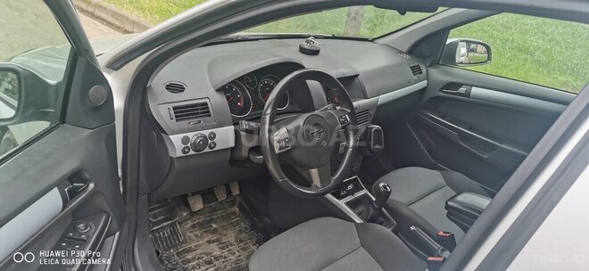 Opel Astra 2006, 218,449 km - 1.3 l - Lənkəran
