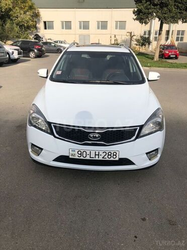 Kia Ceed 2011, 146,000 km - 2.0 l - Bakı