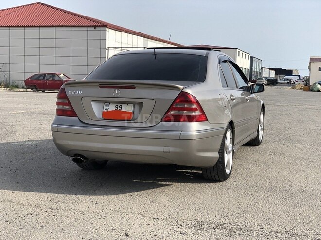 Mercedes C 230 2006, 444,179 km - 2.5 l - Bakı