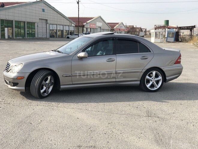 Mercedes C 230 2006, 444,179 km - 2.5 l - Bakı