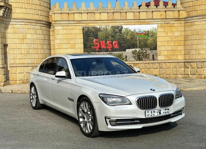 BMW 750 2010, 120,000 km - 4.4 л - Bakı