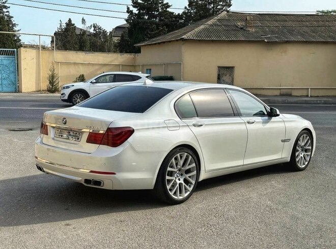 BMW 750 2010, 120,000 km - 4.4 л - Bakı