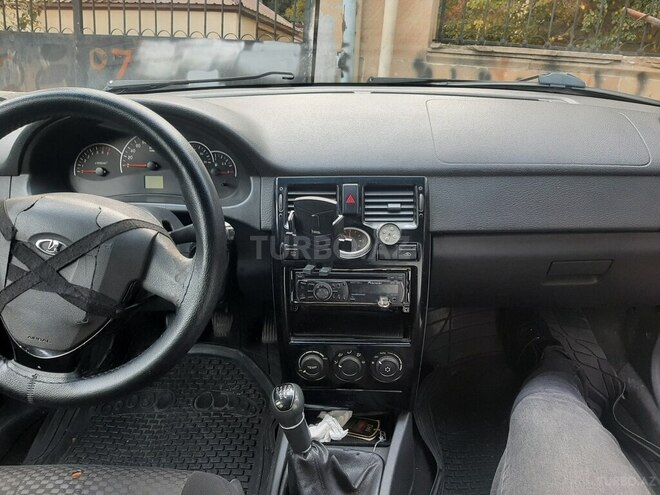 LADA (VAZ) Priora 2013, 217,000 km - 1.6 l - Bakı