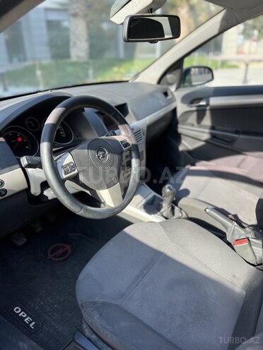 Opel Astra 2008, 390,000 km - 1.7 l - Bakı