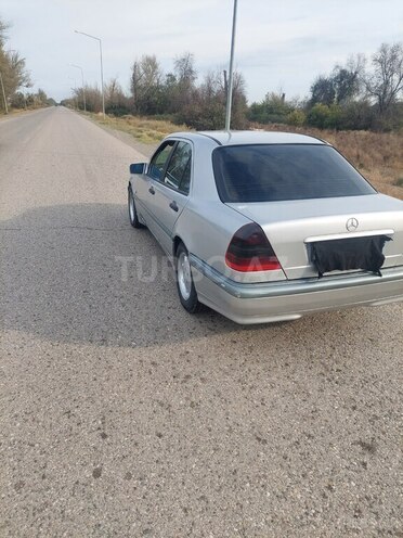 Mercedes C 220 1999, 295,000 km - 2.2 л - Bakı