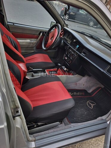 Mercedes 190 1988, 300,000 km - 2.0 л - Bakı