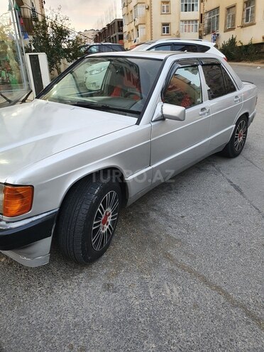 Mercedes 190 1988, 300,000 km - 2.0 л - Bakı