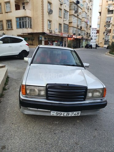 Mercedes 190 1988, 300,000 km - 2.0 л - Bakı