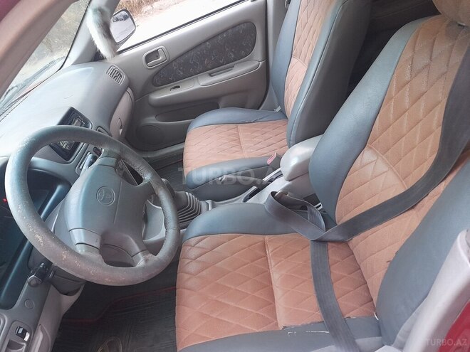 Toyota Corolla 1999, 410,000 km - 1.6 л - Bakı