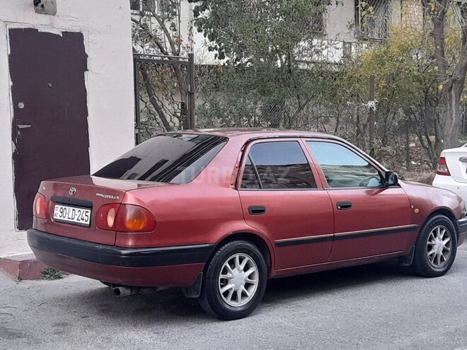 Toyota Corolla 1999, 410,000 km - 1.6 л - Bakı