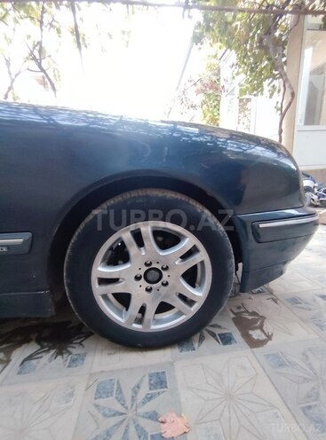 Mercedes E 200 2001, 353,625 km - 2.0 l - Bakı