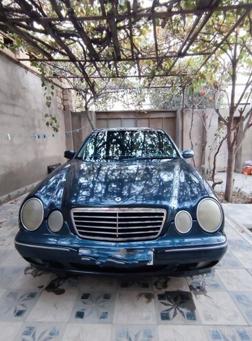 Mercedes E 200 2001, 353,625 km - 2.0 l - Bakı