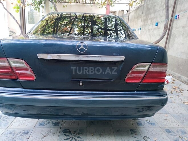 Mercedes E 200 2001, 353,625 km - 2.0 l - Bakı