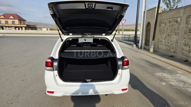 Toyota Corolla 2015, 108,000 km - 1.5 l - Şamaxı
