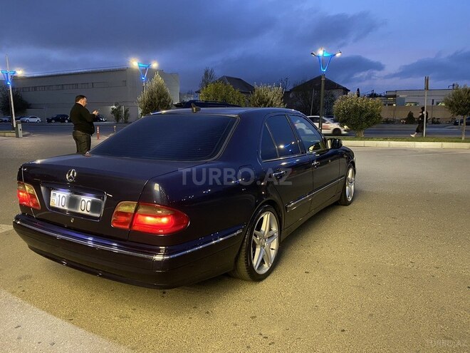 Mercedes E 240 2000, 390,000 km - 2.4 l - Bakı