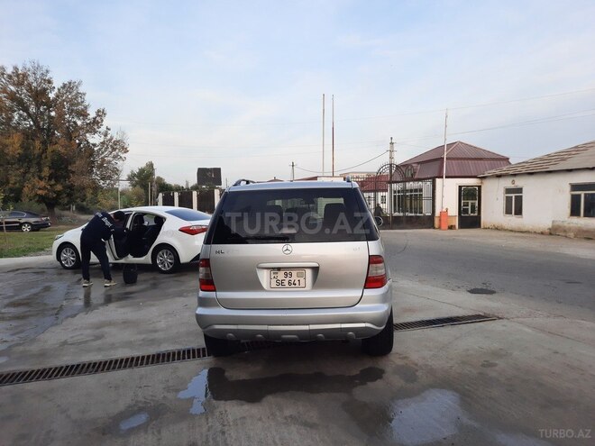 Mercedes ML 270 2002, 343,000 km - 2.7 l - Bakı