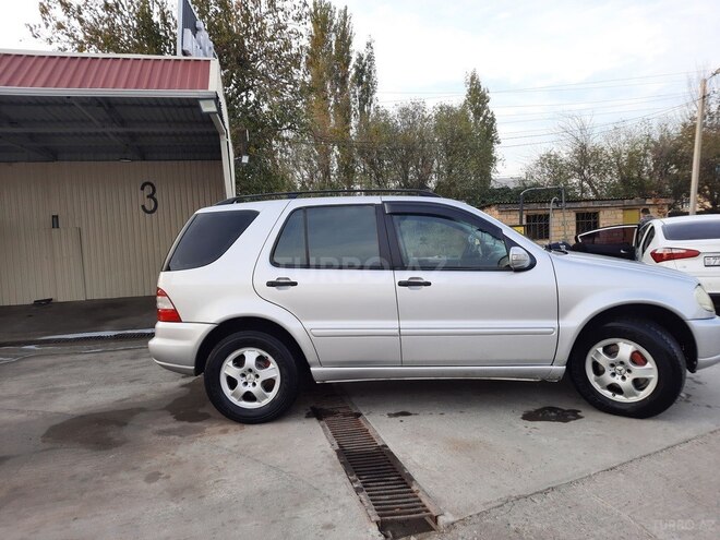 Mercedes ML 270 2002, 343,000 km - 2.7 l - Bakı
