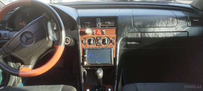 Mercedes C 200 1996, 268,588 km - 2.0 l - Şəki