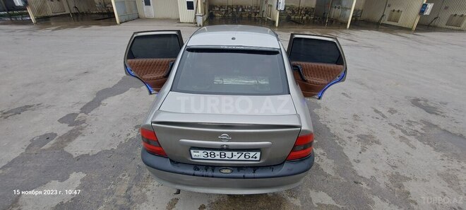 Opel Vectra 1996, 370,000 km - 2.0 l - Bakı