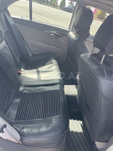 Mercedes E 350 2006, 226,000 km - 3.5 l - Ağcabədi