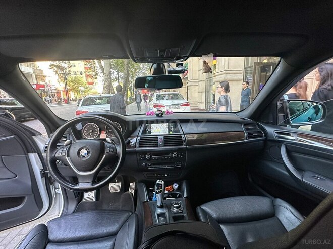 BMW X6 2011, 108,000 km - 4.4 л - Bakı