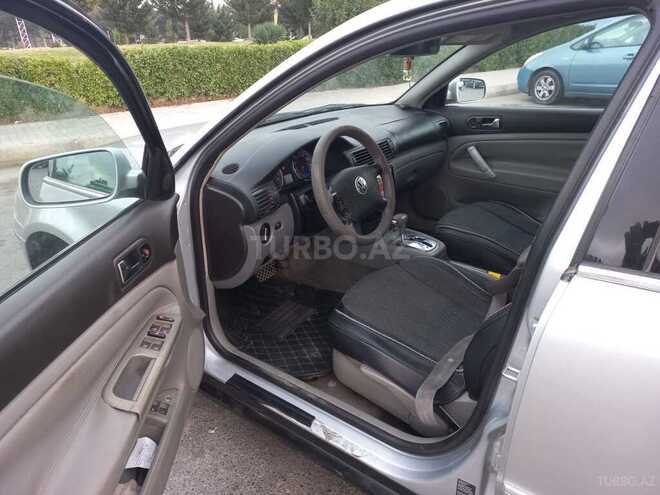 Volkswagen Passat 2004, 354,786 km - 1.8 л - Bakı