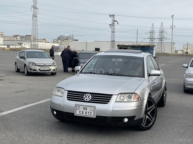 Volkswagen Passat 2004, 354,786 km - 1.8 л - Bakı
